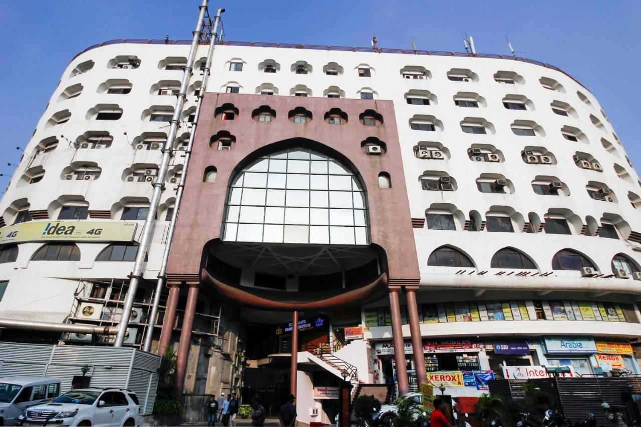 Oyo Hotel Metro International Near Lb Stadium Хидерабад Екстериор снимка